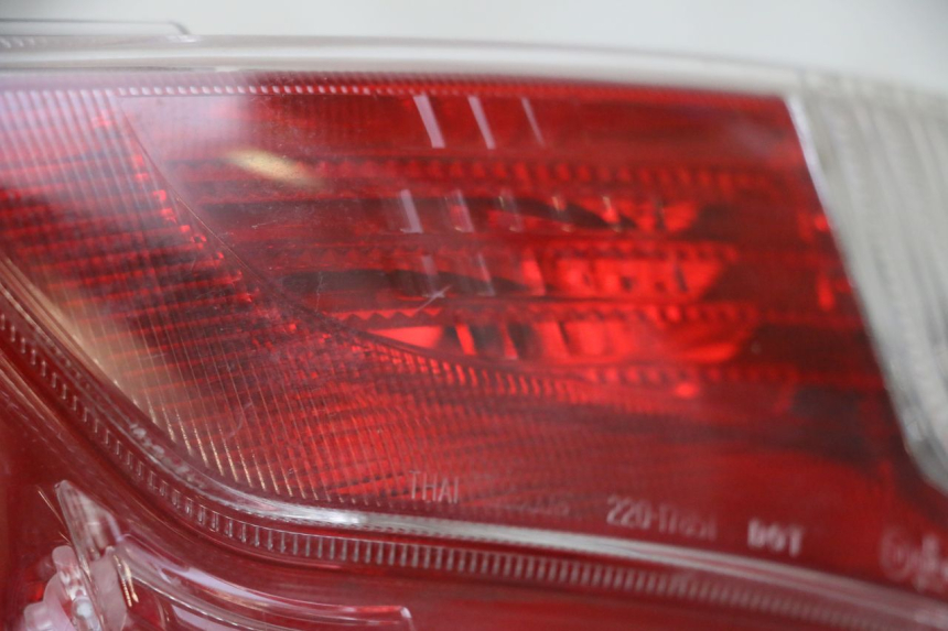 photo de FEU ARRIERE HONDA FORZA ABS 300 (2013 - 2019)