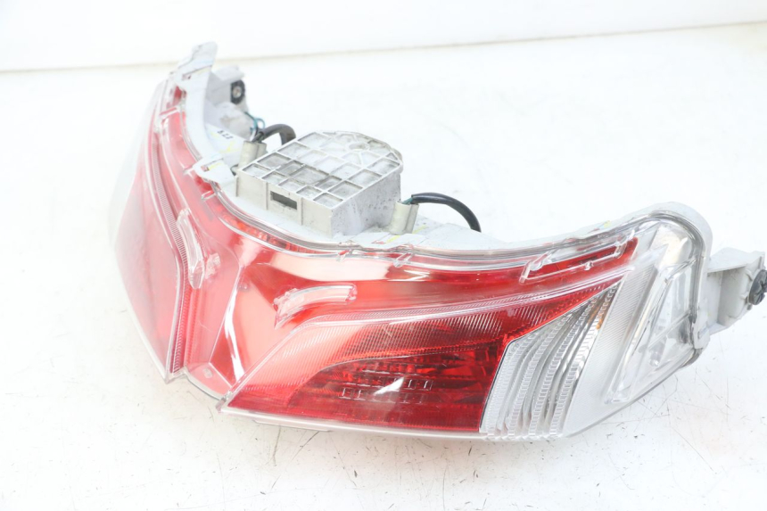 photo de FEU ARRIERE HONDA FORZA ABS 300 (2013 - 2019)