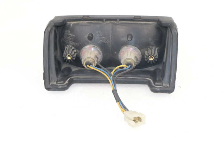 photo de FEU ARRIERE YAMAHA FZS FAZER 600 (1998 - 2001)