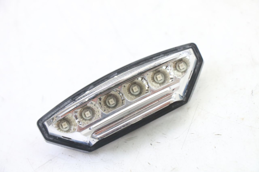 photo de FEU ARRIERE BMW G310 R 310 (2016 - 2020)