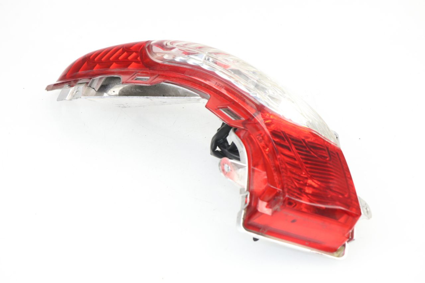 photo de FEU ARRIERE GAUCHE HONDA FES S-WING SWING ABS 125 (2007 - 2015)