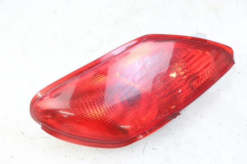 photo de FEU ARRIERE GAUCHE PIAGGIO MP3 LT 300 (2010 - 2016)
