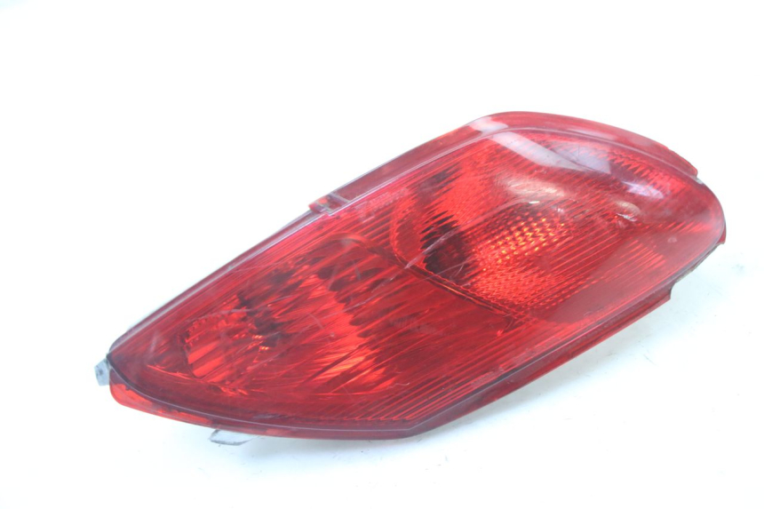 photo de FEU ARRIERE GAUCHE PIAGGIO MP3 500 (2011 - 2015)