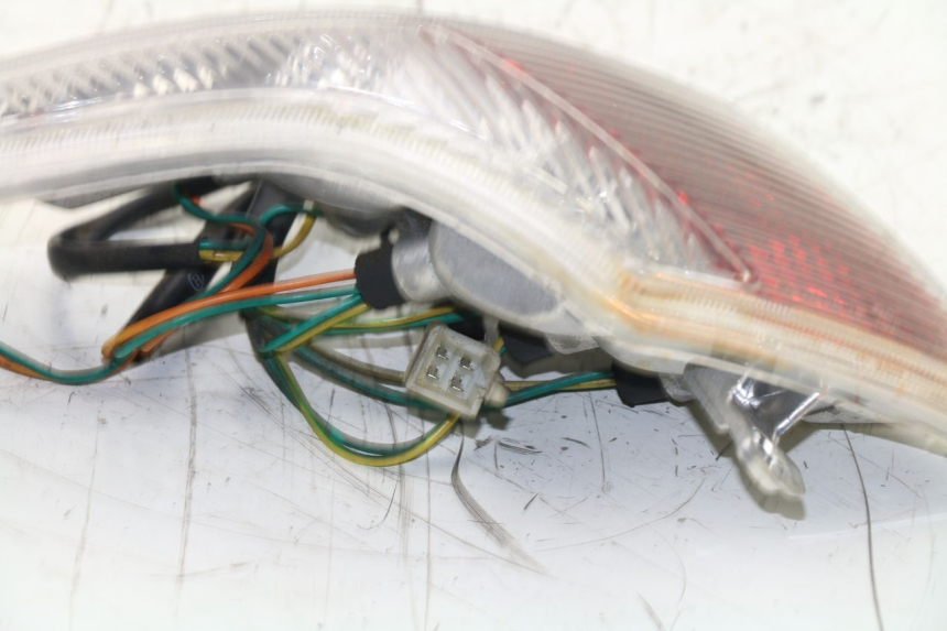 photo de FEU ARRIERE GAUCHE PEUGEOT VIVACITY NEW 4T 50 (2008 - 2017)