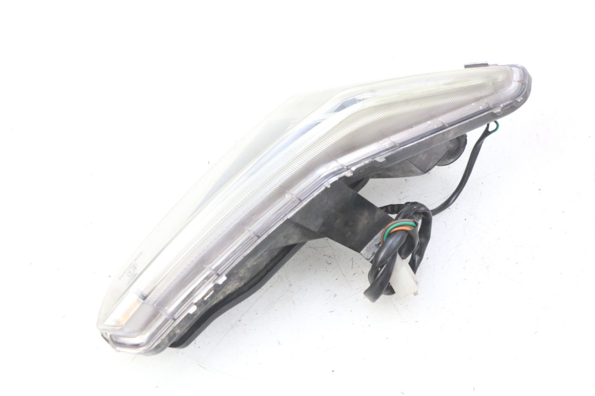 photo de FEU ARRIERE GAUCHE YAMASAKI YM T 125 (2015 - 2020)