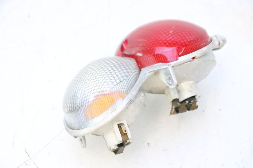 photo de FEU ARRIERE GAUCHE YAMAHA YP MAJESTY 125 (2007 - 2010) - Vue d’ensemble