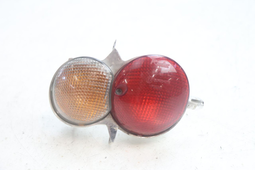 photo de FEU ARRIERE GAUCHE YAMAHA YP MAJESTY 125 (2002 - 2006) - Vue principale