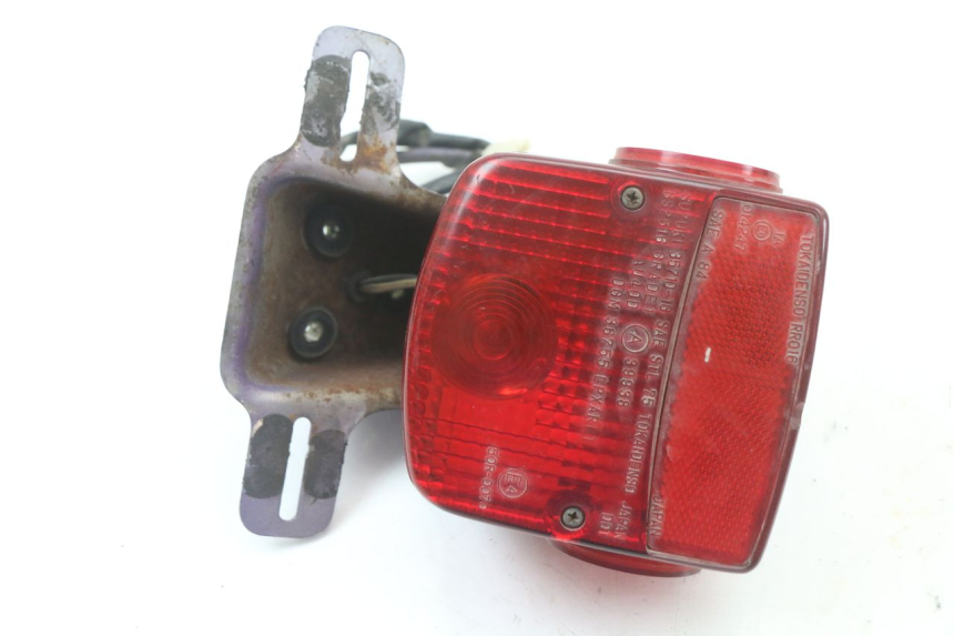 photo de FEU ARRIERE SUZUKI GN 125 (1997 - 2000)