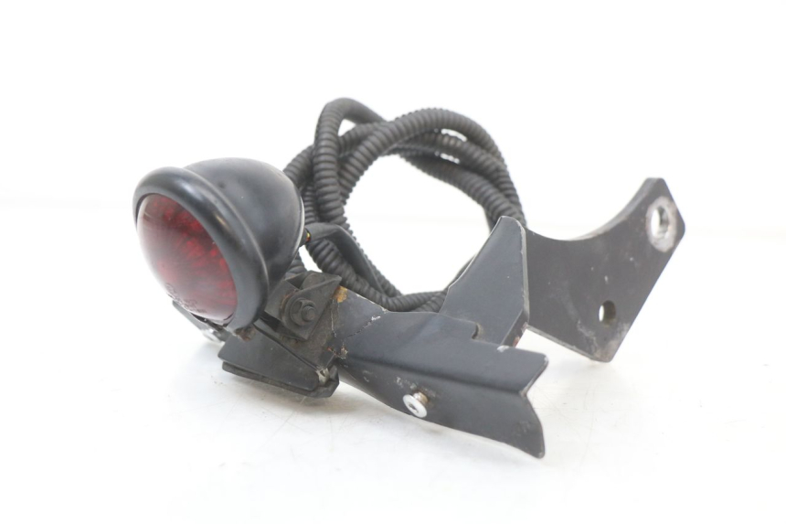 photo de FEU ARRIERE HARLEY DAVIDSON SPORTSTER XL CUSTOM 1200 (2003 - 2004)