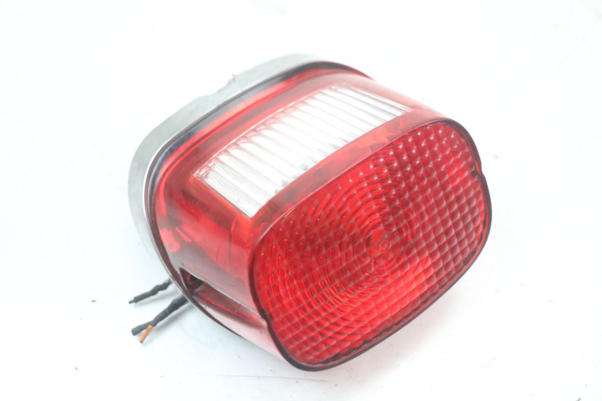 photo de FEU ARRIERE HARLEY DAVIDSON SPORTSTER XL CUSTOM 883 (1999 - 2006)