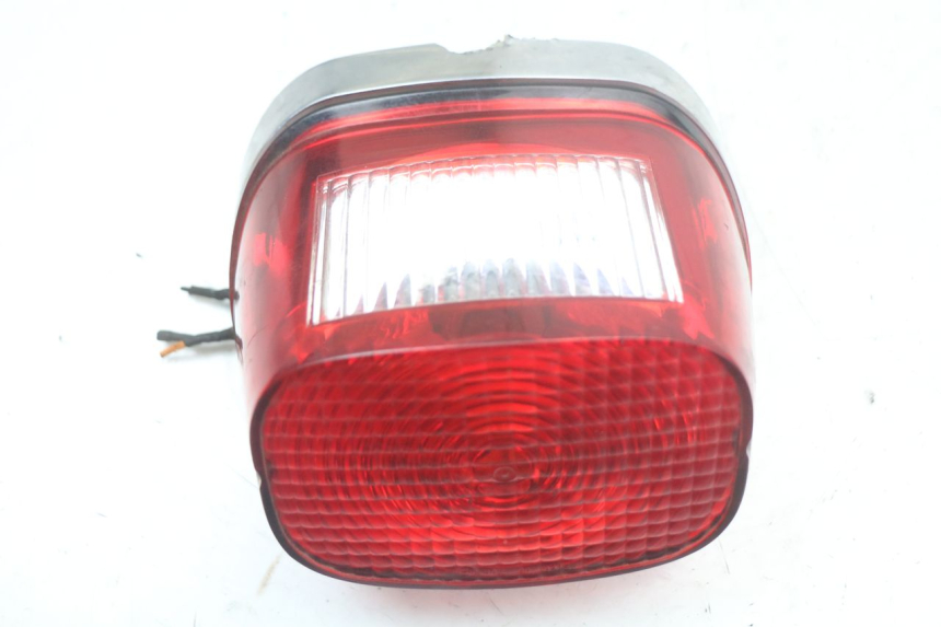 photo de FEU ARRIERE HARLEY DAVIDSON SPORTSTER XL CUSTOM 883 (1999 - 2006)