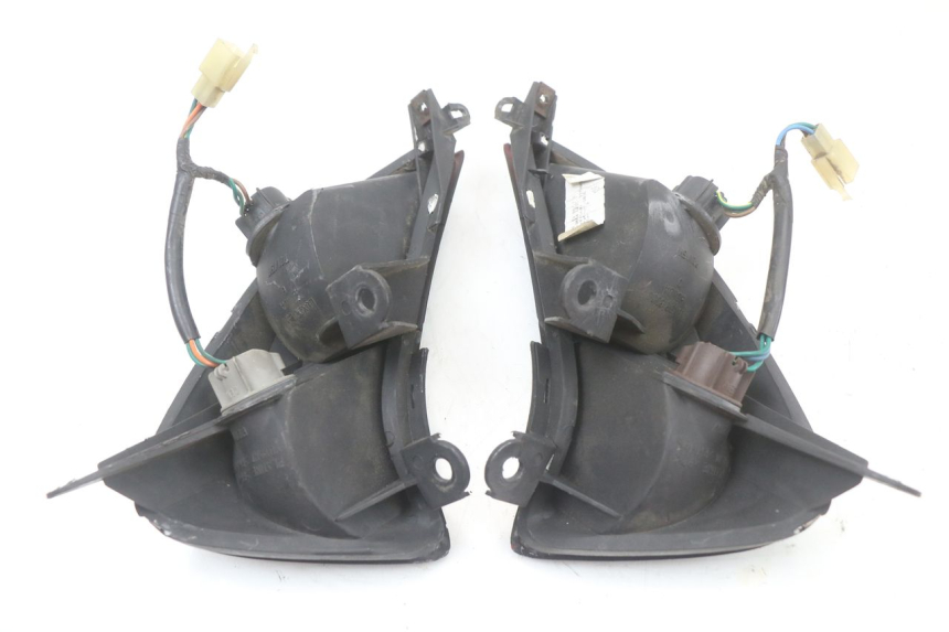 photo de FEU ARRIERE HONDA FES PANTHEON 2T 125 (1998 - 2002)