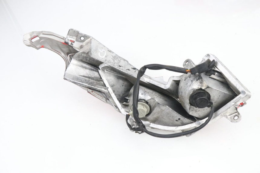 photo de FEU ARRIERE HONDA FES S-WING SWING ABS 125 (2007 - 2015)