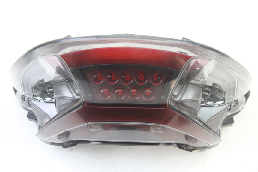 photo de FEU ARRIERE HONDA FORZA 125 (2021 - 2025)