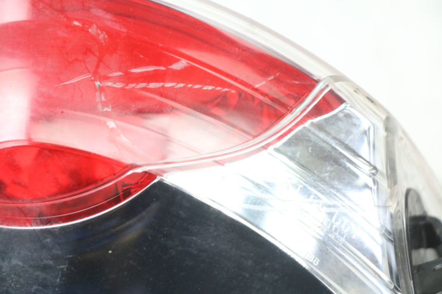 photo de FEU ARRIERE HONDA PCX (JF28) 125 (2009 - 2011)