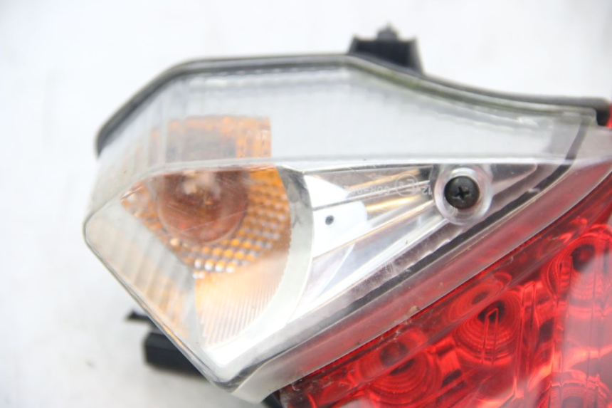 photo de FEU ARRIERE HONDA VISION NSC R 50 (2013 - 2015)