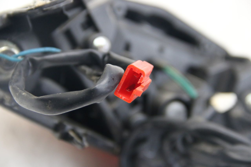 photo de FEU ARRIERE HONDA VISION NSC R 50 (2013 - 2015)