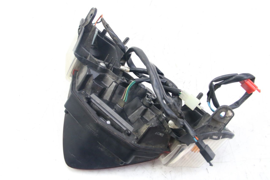 photo de FEU ARRIERE HONDA VISION NSC R 50 (2013 - 2015)