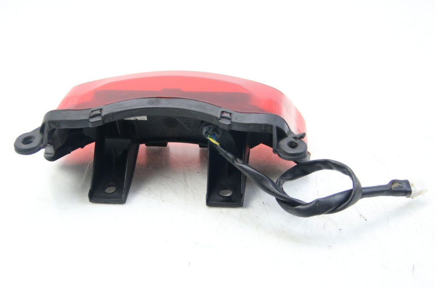 photo de FEU ARRIERE YAMAHA HW XENTER 125 (2011 - 2017) - Zoom état d’usage