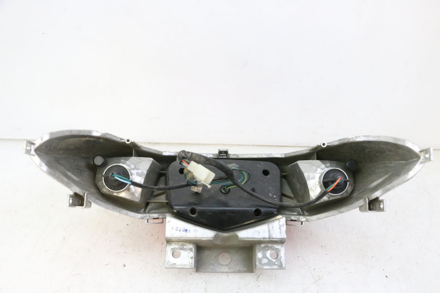 photo de FEU ARRIERE SYM JOYMAX 125 (2010 - 2017)