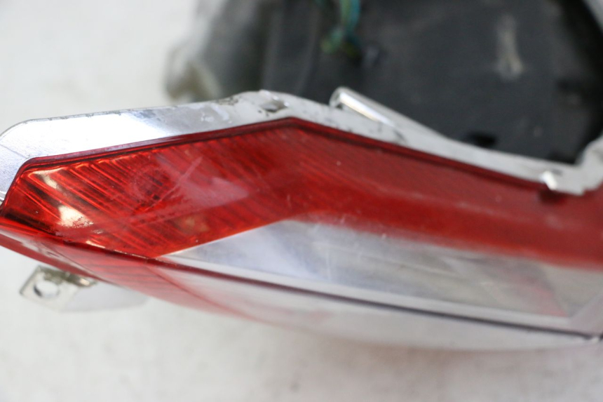photo de FEU ARRIERE SYM JOYMAX 125 (2010 - 2017)