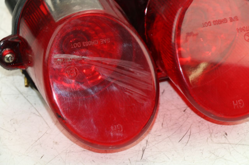 photo de FEU ARRIERE KINROAD XT125-19 ROAD KING 125 (2010 - 2012) - Pièce contrôlée