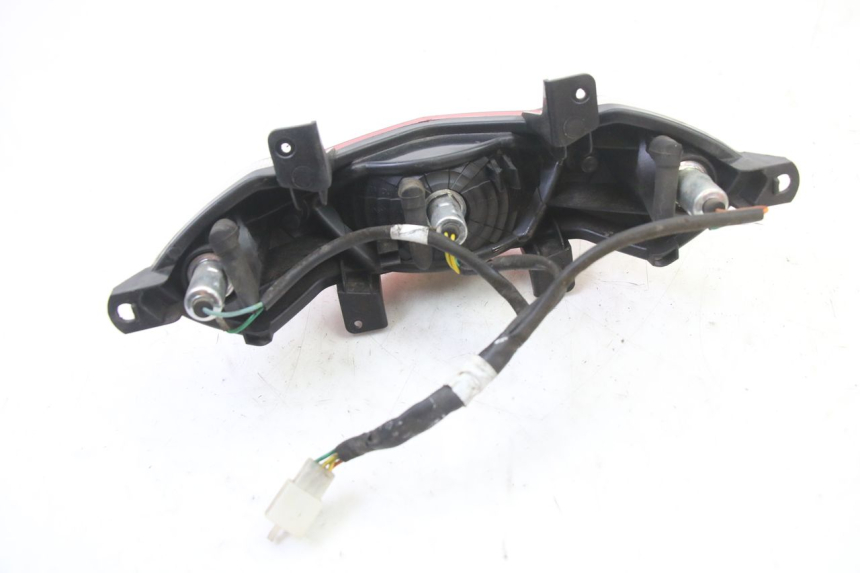 photo de FEU ARRIERE PEUGEOT KISBEE 2T 50 (2010 - 2017)