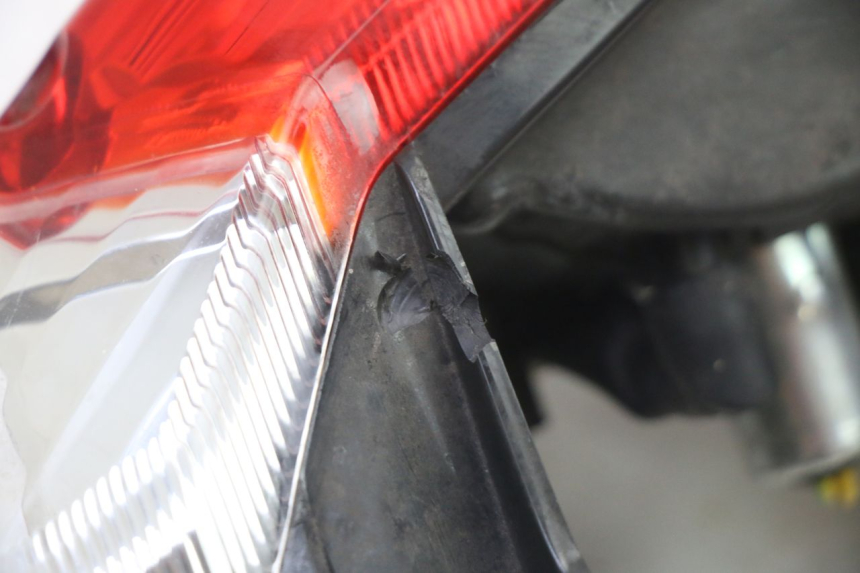 photo de FEU ARRIERE PEUGEOT KISBEE 4T 50 (2018 - 2022)