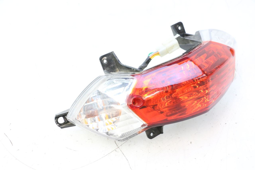 photo de FEU ARRIERE PEUGEOT KISBEE 4T 50 (2018 - 2022) - Marquages et références