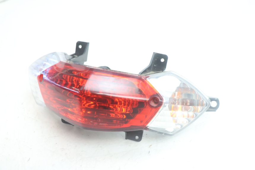 photo de FEU ARRIERE PEUGEOT KISBEE 4T 50 (2018 - 2022) - Zoom état d’usage