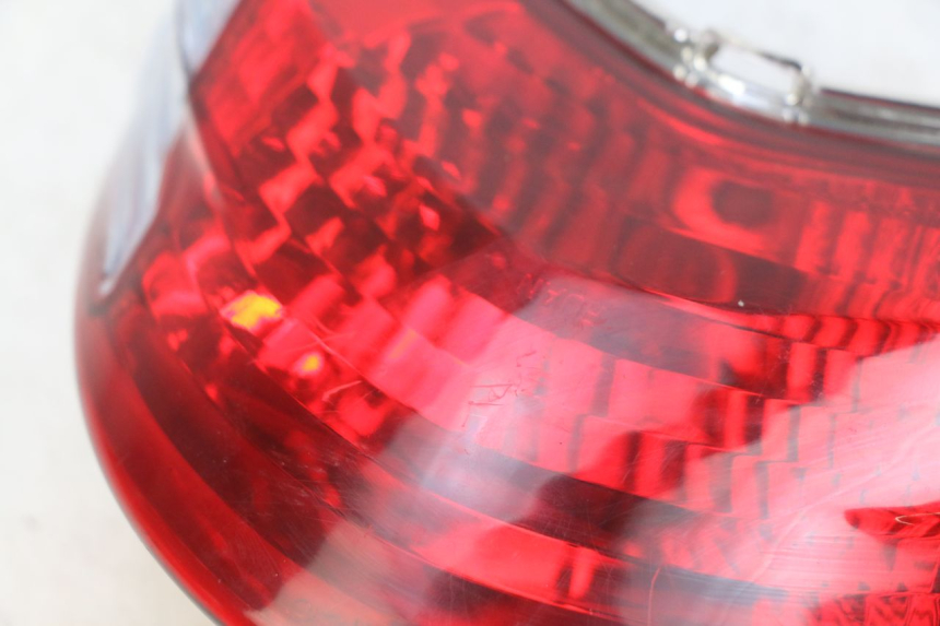photo de FEU ARRIERE KYMCO AGILITY 16+ 4T 50 (2018 - 2023)