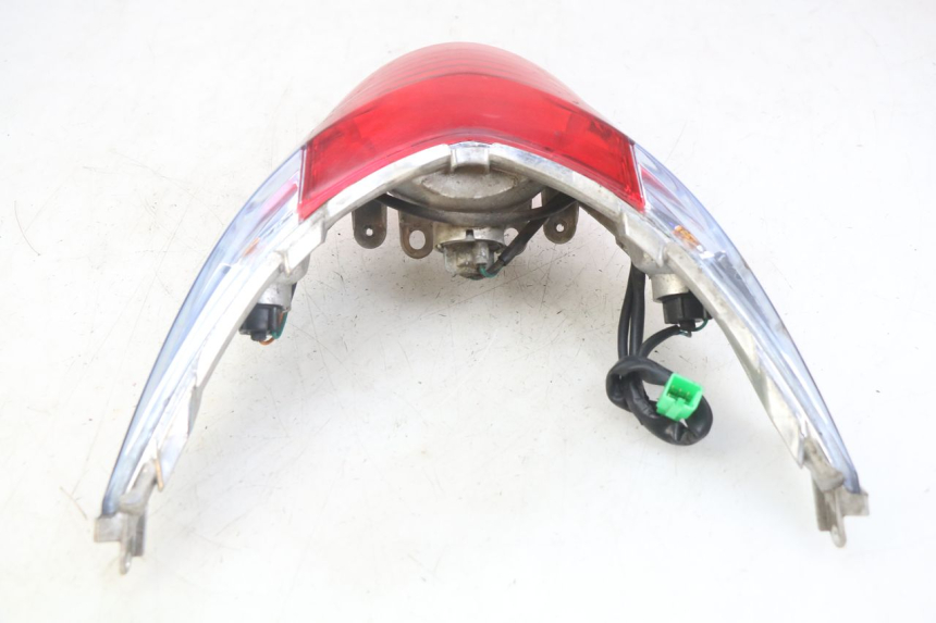 photo de FEU ARRIERE KYMCO AGILITY 16+ 4T 50 (2018 - 2023)
