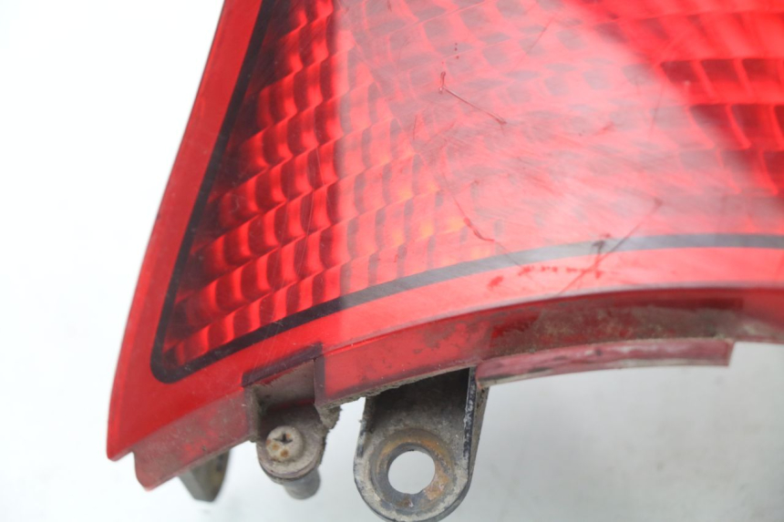 photo de FEU ARRIERE KYMCO GRAND DINK 250 (2002 - 2007)