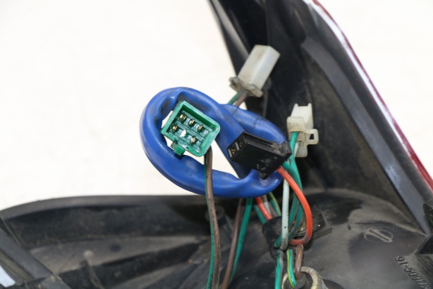 photo de FEU ARRIERE KYMCO GRAND DINK 125 (2008 - 2014)