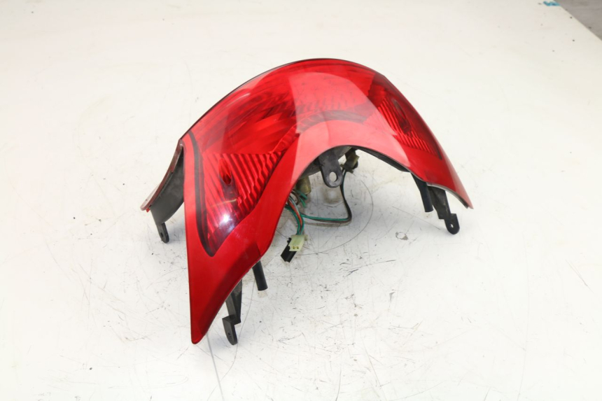 photo de FEU ARRIERE KYMCO GRAND DINK 125 (2008 - 2014)