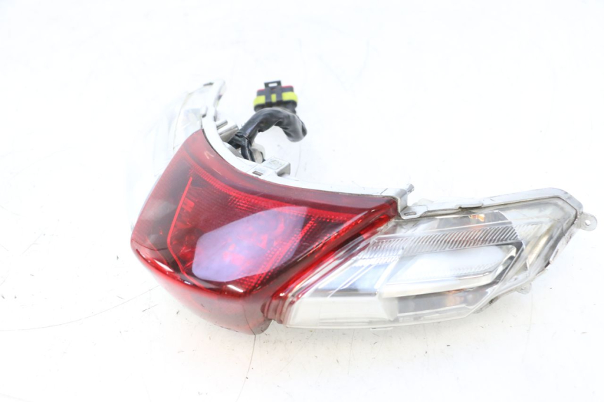 photo de FEU ARRIERE PIAGGIO LIBERTY IGET 4T 50 (2015 - 2020) - Vue principale