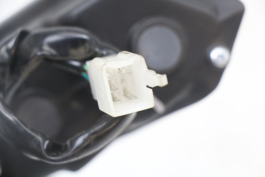 photo de FEU ARRIERE LONGJIA EASY MAX 125 (2020 - 2024)