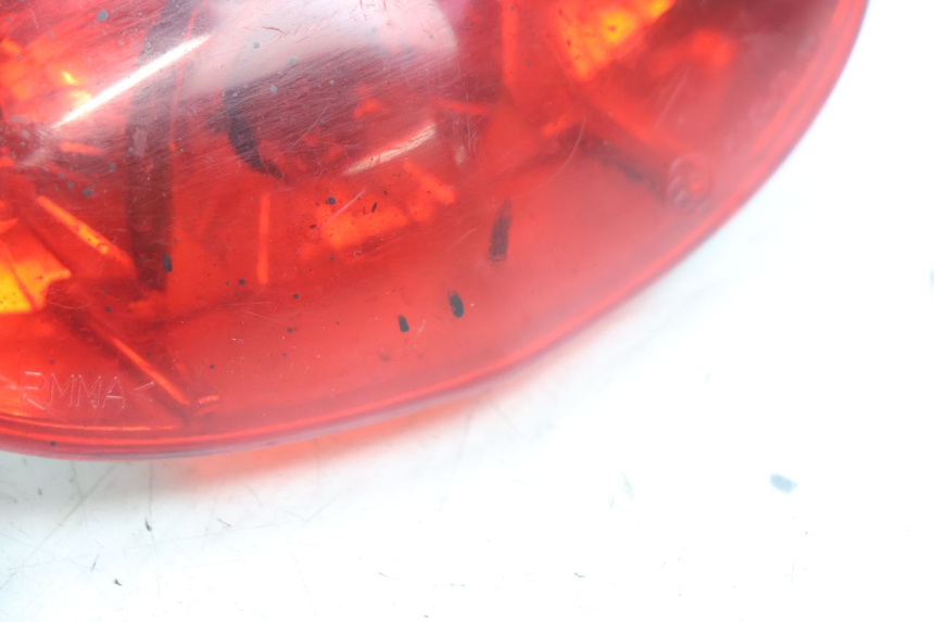 photo de FEU ARRIERE PEUGEOT LUDIX BLASTER 50 (2006 - 2014) - Détail de la pièce