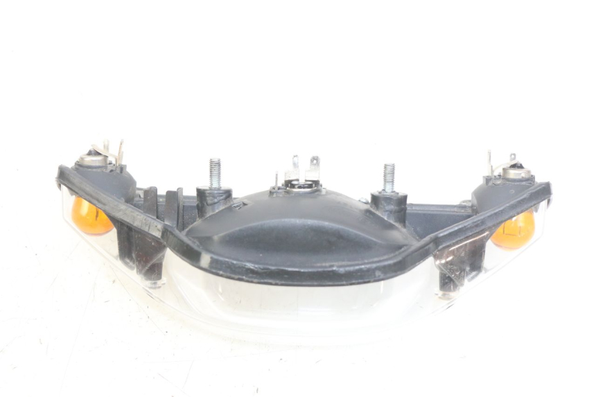 photo de FEU ARRIERE MBK BOOSTER SPIRIT 50 (1999 - 2003)