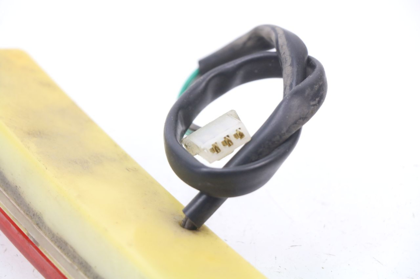 photo de FEU ARRIERE LINHAI MONARCH 125 (2003 - 2005) - Zoom état d’usage