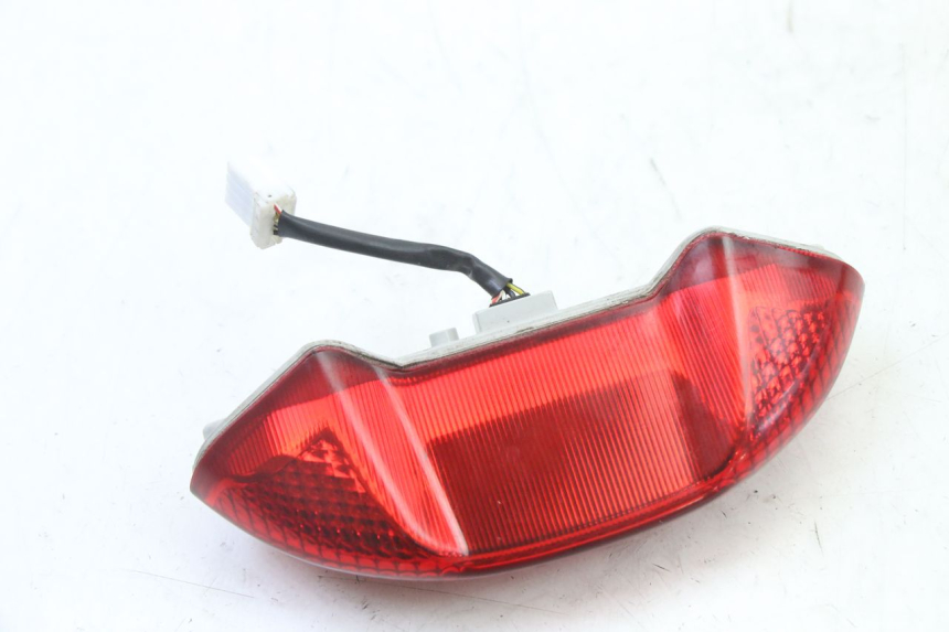 photo de FEU ARRIERE PIAGGIO NRG POWER PUREJET 50 (2018 - 2021)