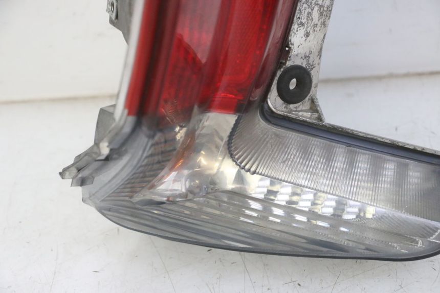 photo de FEU ARRIERE HONDA NTV DEAUVILLE ABS 700 (2007 - 2016)