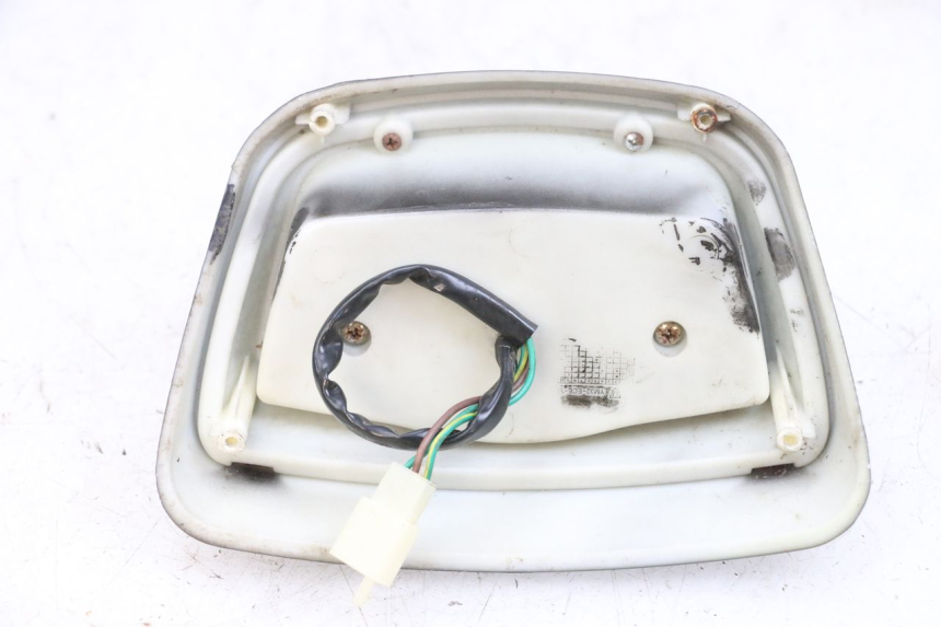 photo de FEU ARRIERE JM MOTORS OLDIES GT 4T 50 (2018 - 2025) - Autre angle de vue