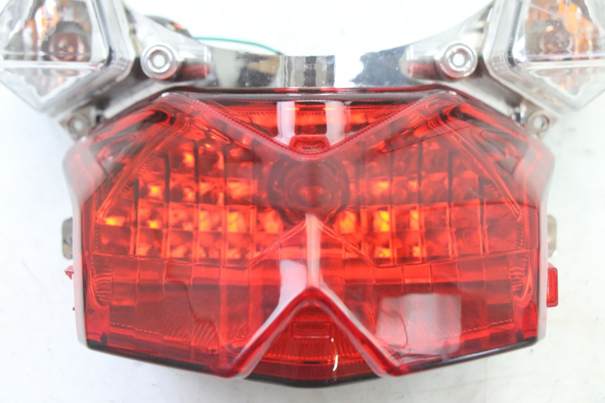 photo de FEU ARRIERE SYM ORBIT III 3 4T 50 (2021 - 2025)