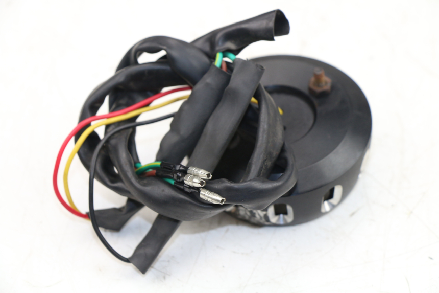 photo de FEU ARRIERE ASTOR ORCAL 125 (2015 - 2017) - Zoom état d’usage