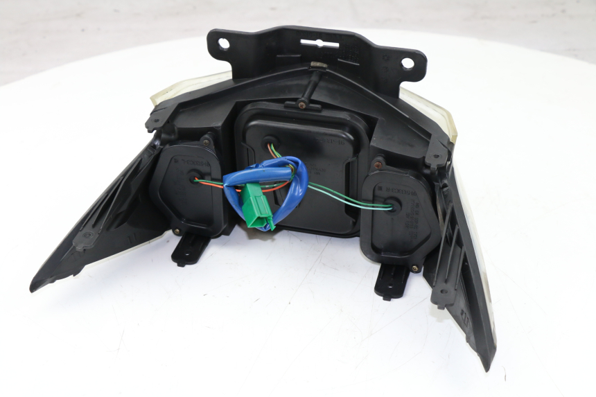 photo de FEU ARRIERE KYMCO PEOPLE S 125 (2000 - 2008) - Zoom état d’usage