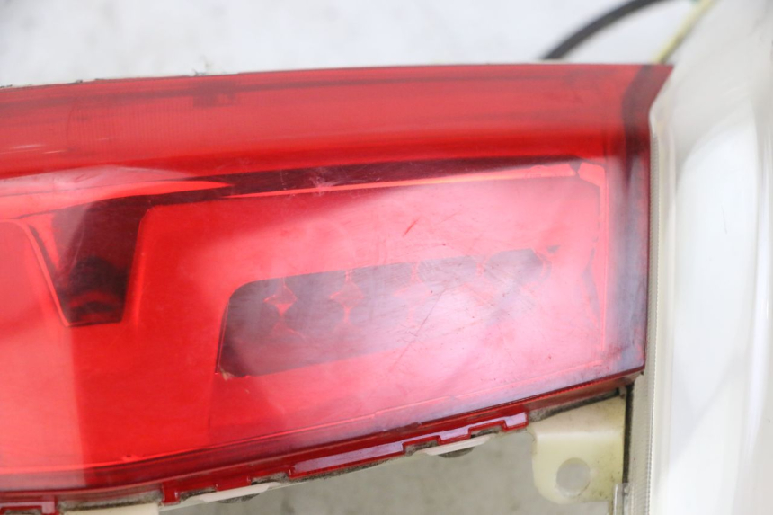 photo de FEU ARRIERE PEUGEOT CITYSTAR 2T 50 (2018 - 2021)