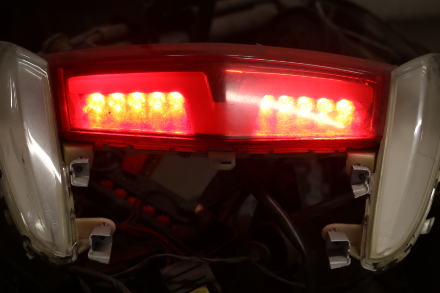 photo de FEU ARRIERE PEUGEOT CITYSTAR 2T 50 (2018 - 2021)