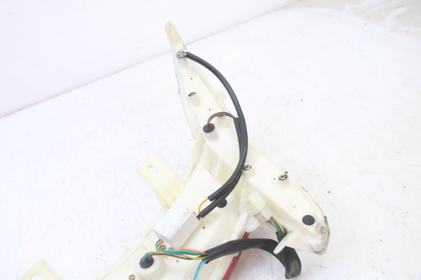 photo de FEU ARRIERE PEUGEOT CITYSTAR 2T 50 (2018 - 2021)
