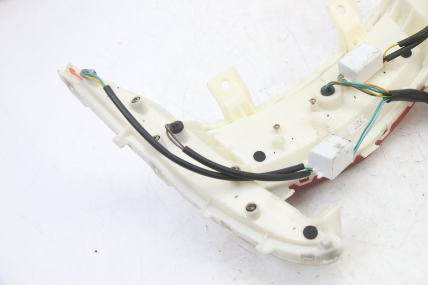 photo de FEU ARRIERE PEUGEOT CITYSTAR 2T 50 (2018 - 2021)